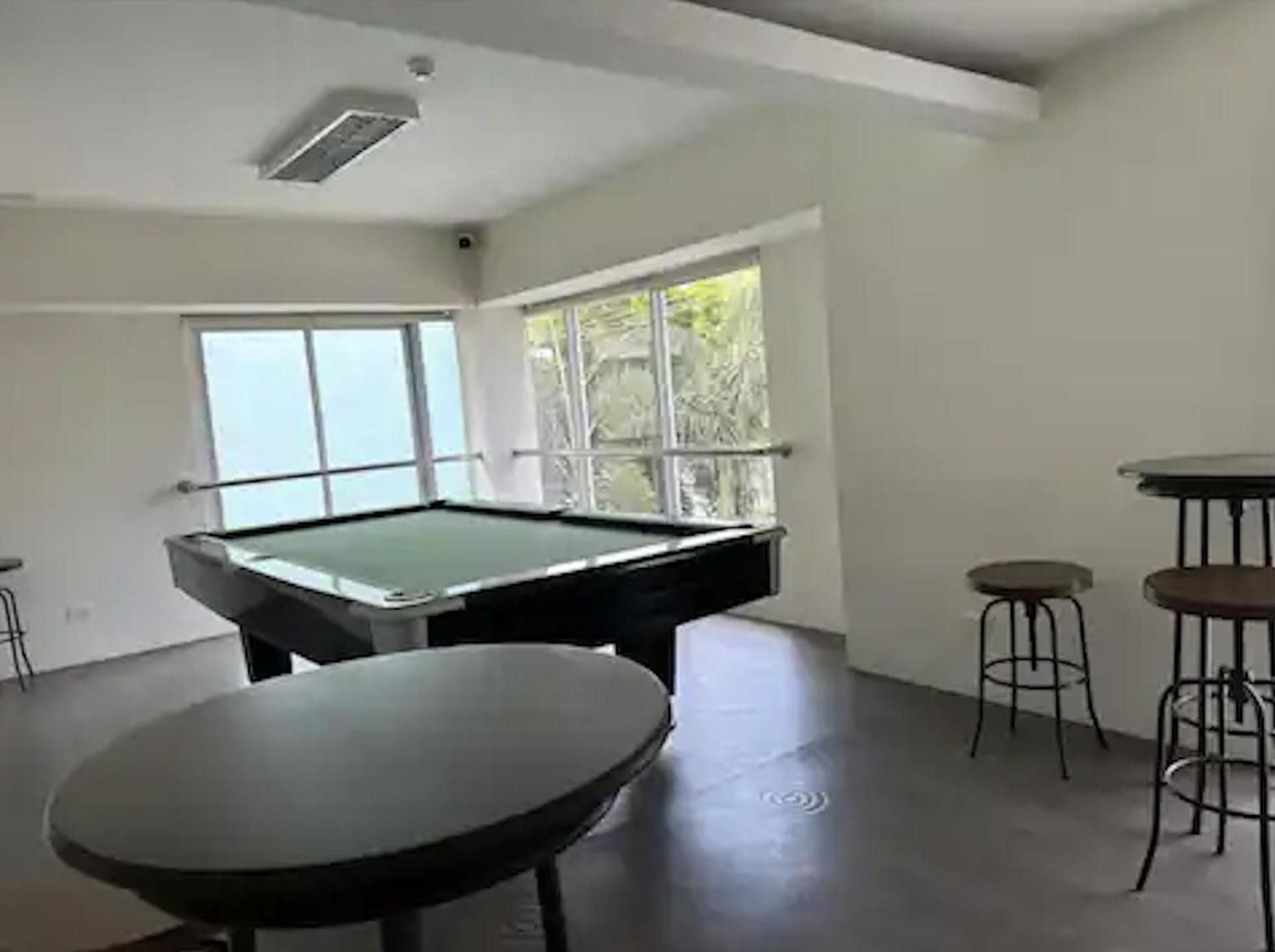 Veronica'S Homestay At Marina Spatial Condo 두마구에테 외부 사진
