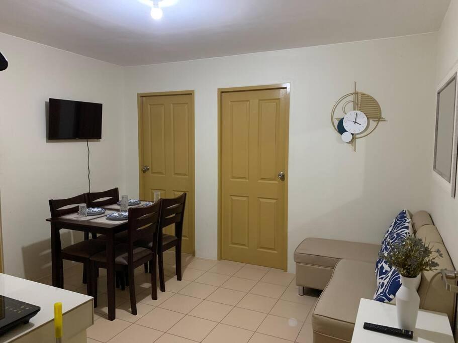 Veronica'S Homestay At Marina Spatial Condo 두마구에테 외부 사진