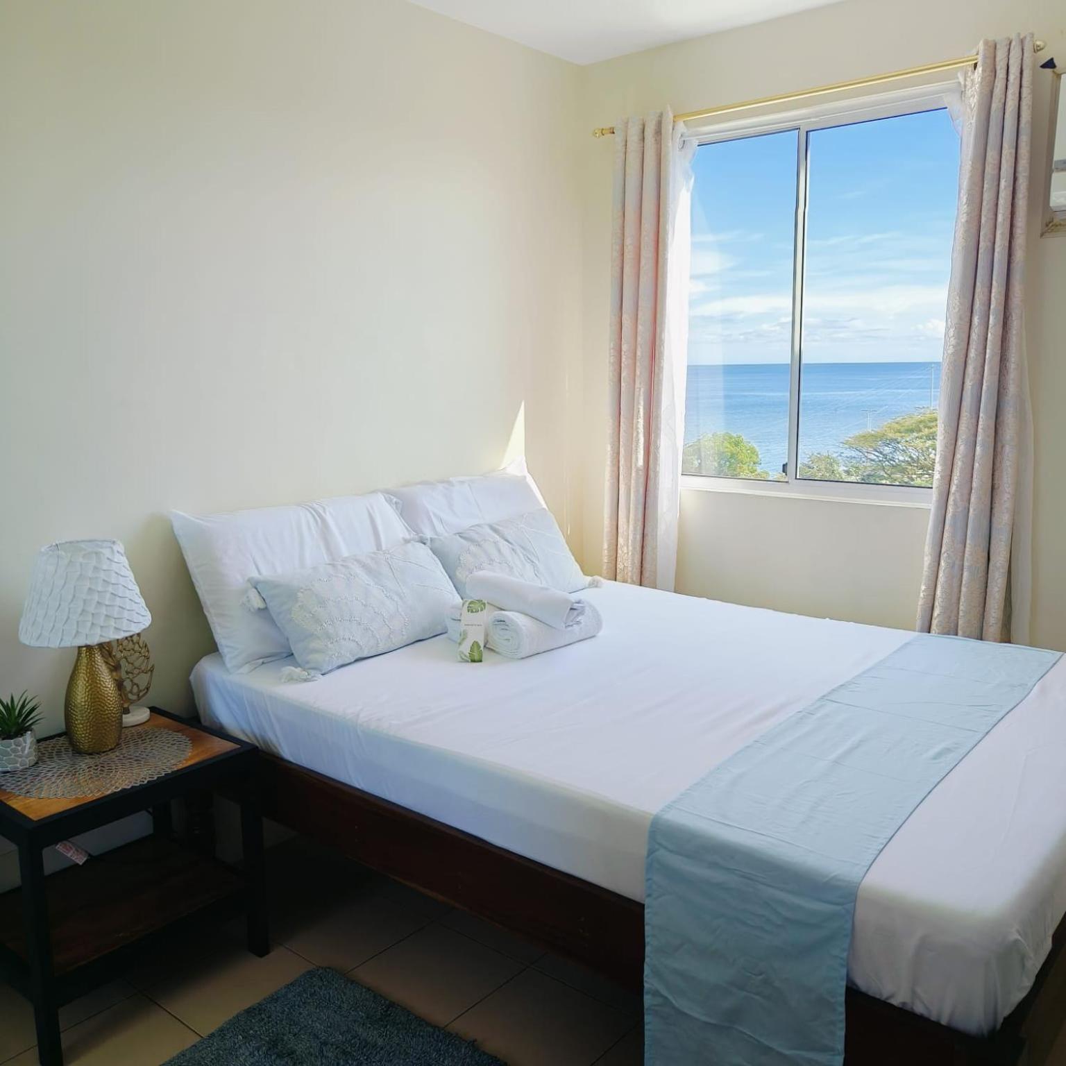 Veronica'S Homestay At Marina Spatial Condo 두마구에테 외부 사진